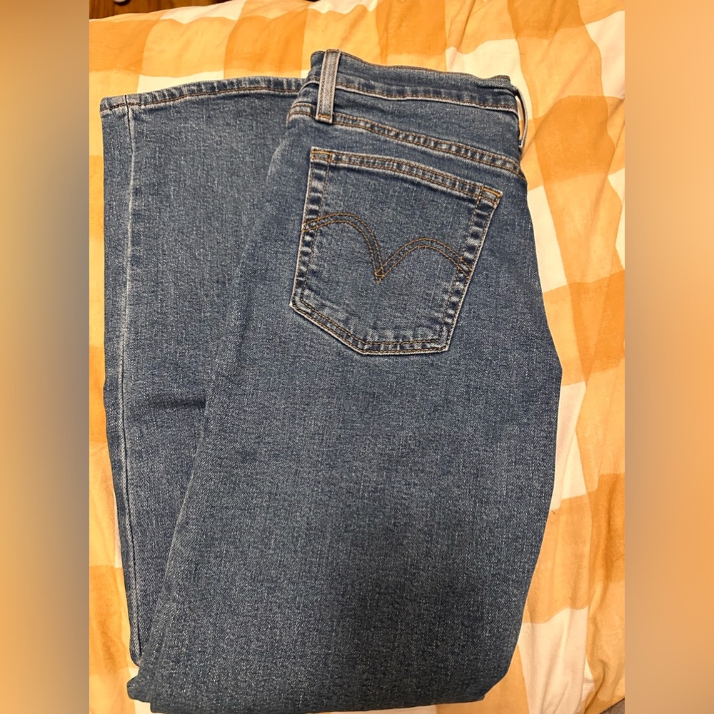 Levi’s size 27 women’s jeans